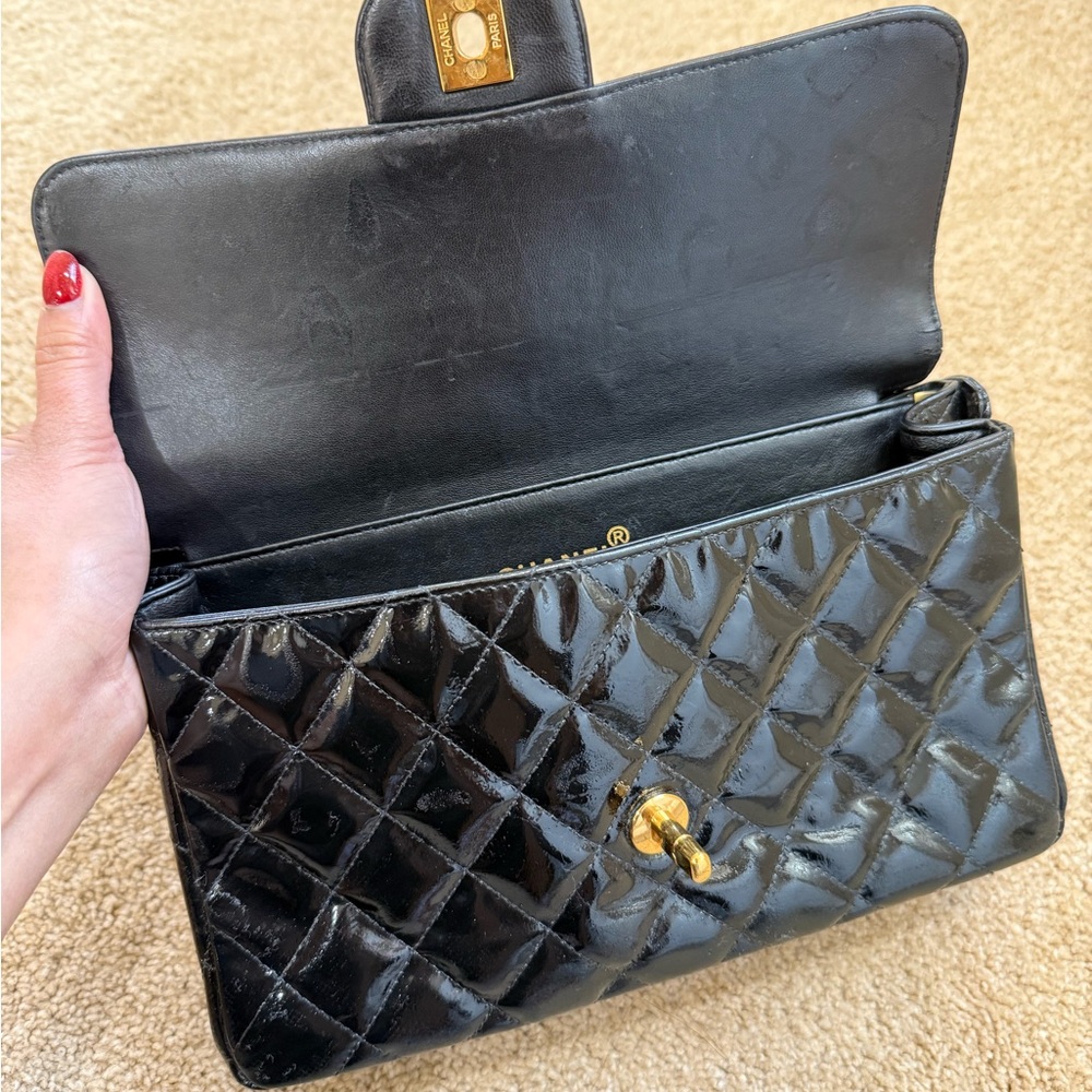 Chanel Double Flap black Patent Quilted Shoulder Bag - Picture 10 of 17